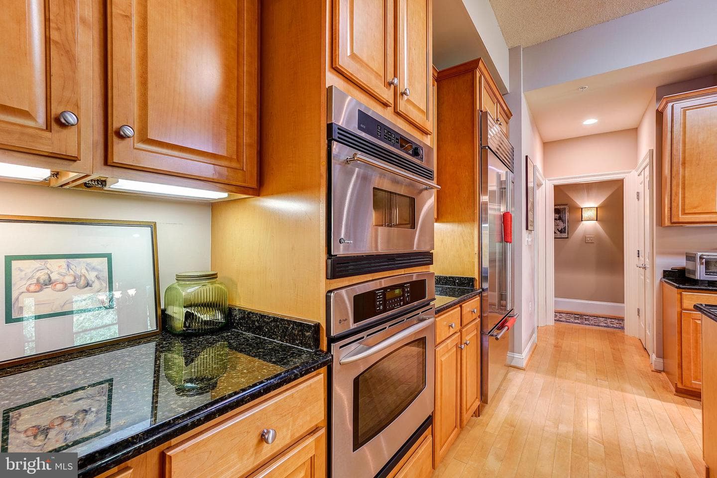 10401 Strathmore Park #3/402 photo 22