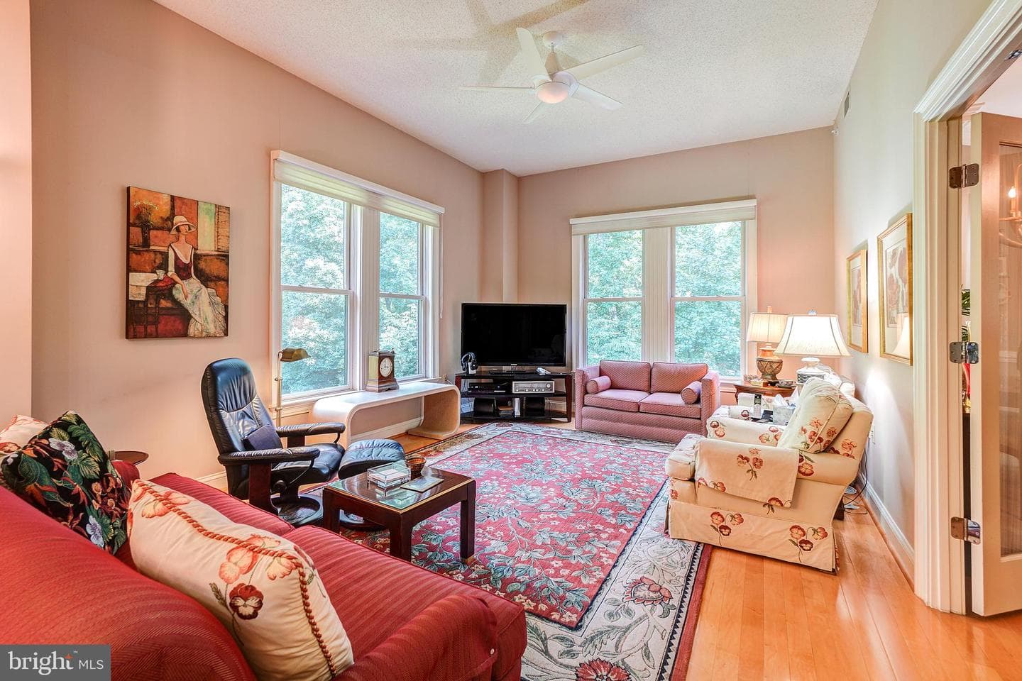 10401 Strathmore Park #3/402 photo 29
