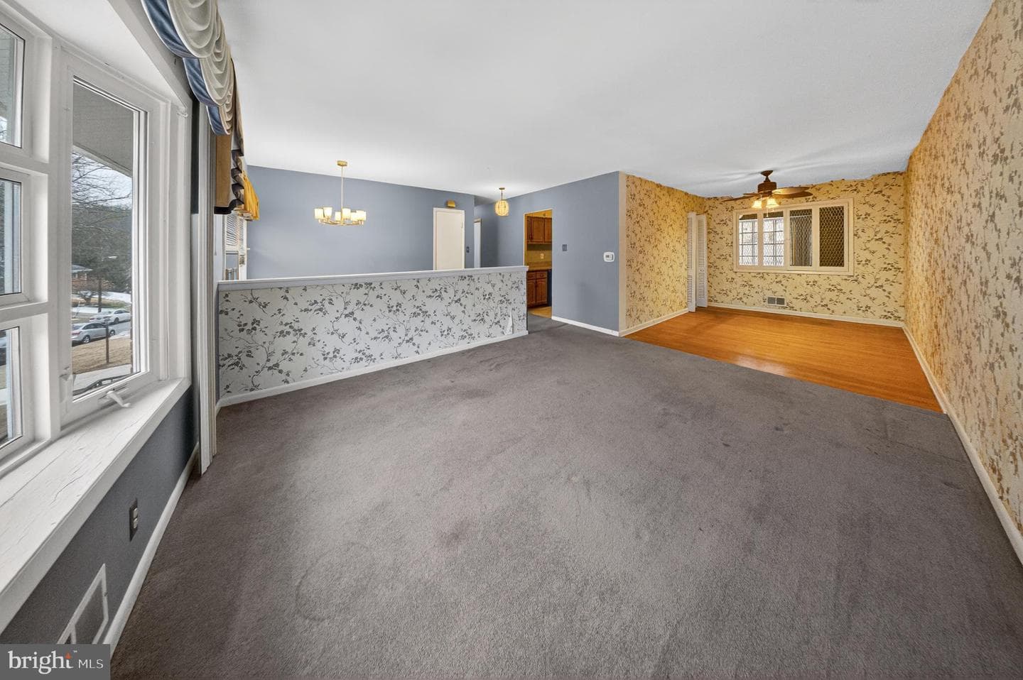 1030 Cresthaven Drive photo 6