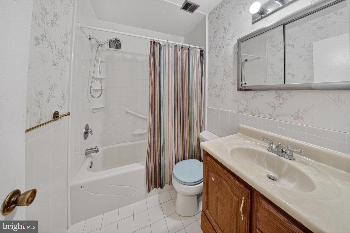 1030 Cresthaven Drive photo 9