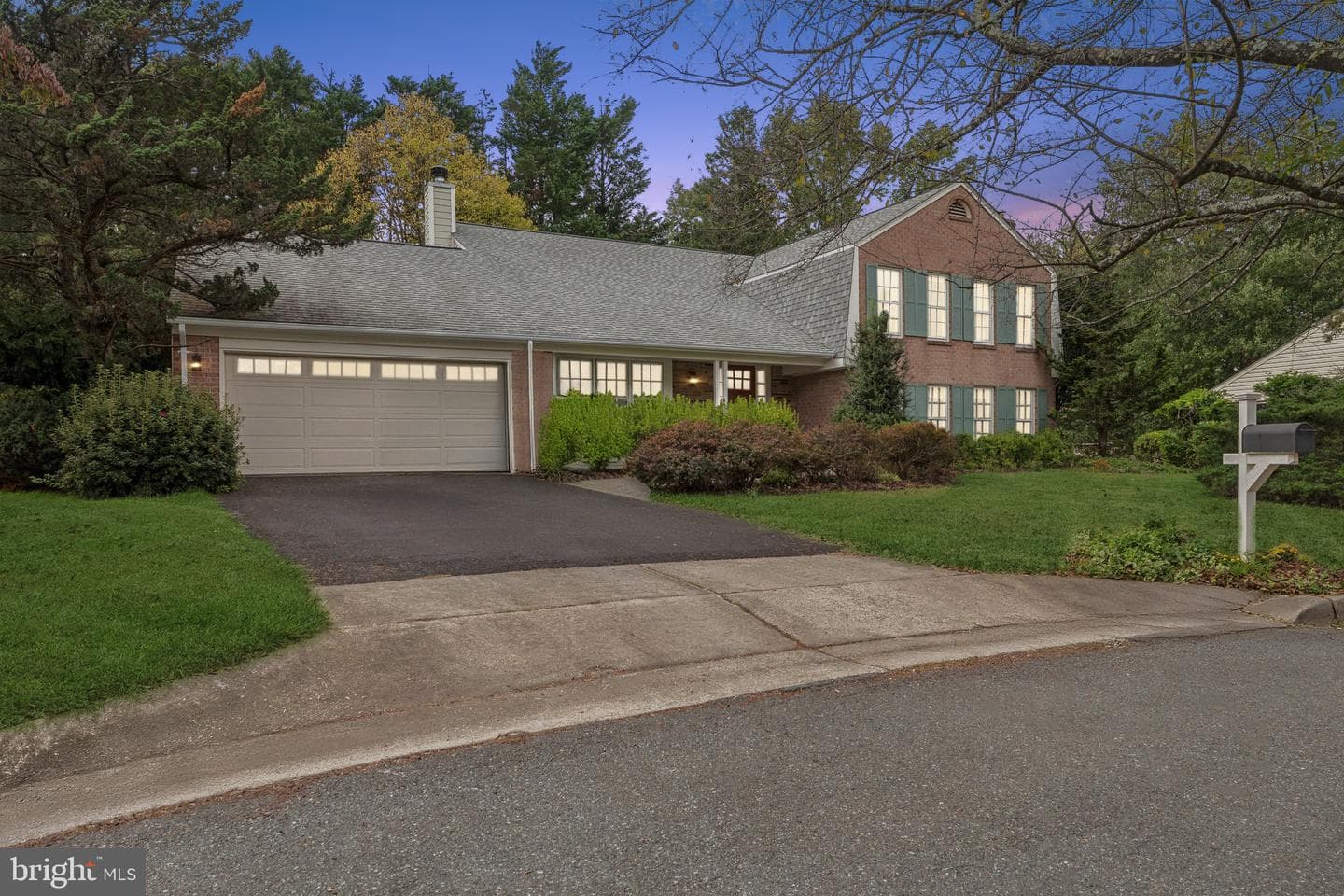 6 Thorburn Place photo 2