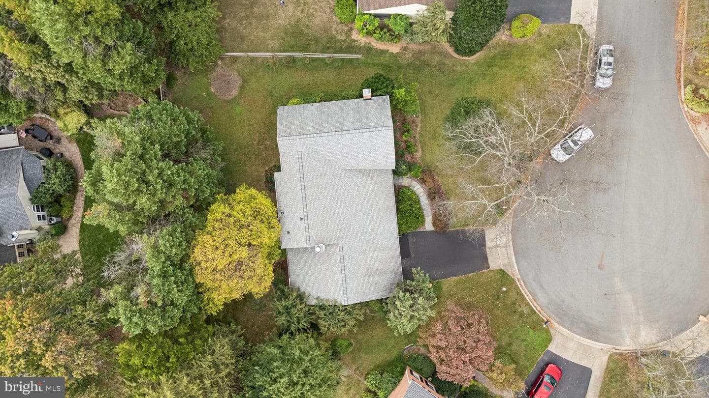6 Thorburn Place photo 46