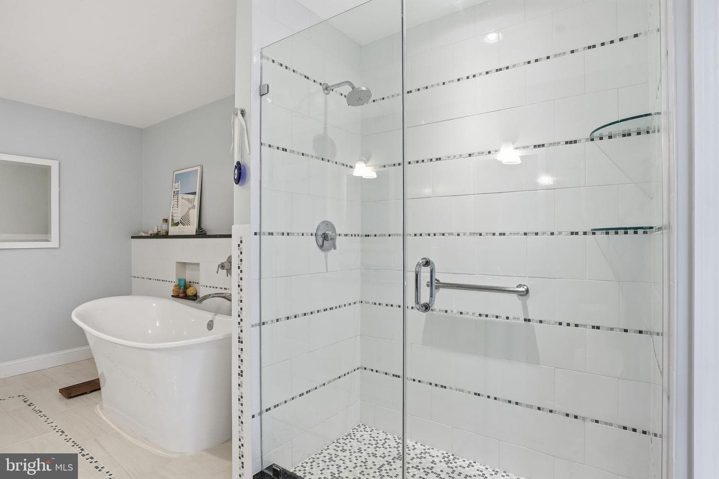 6 Thorburn Place photo 5