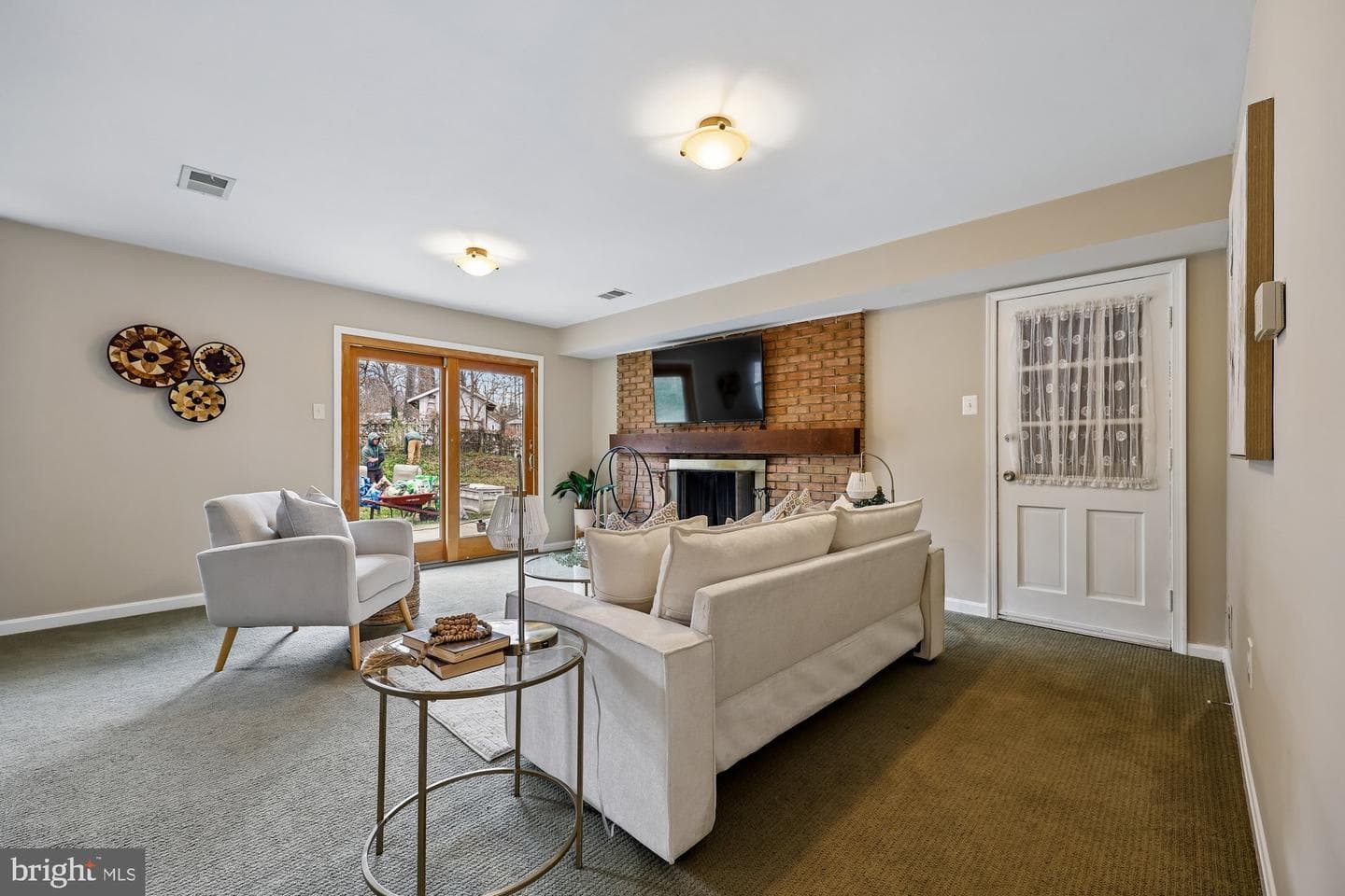 14311 Arctic Avenue photo 11