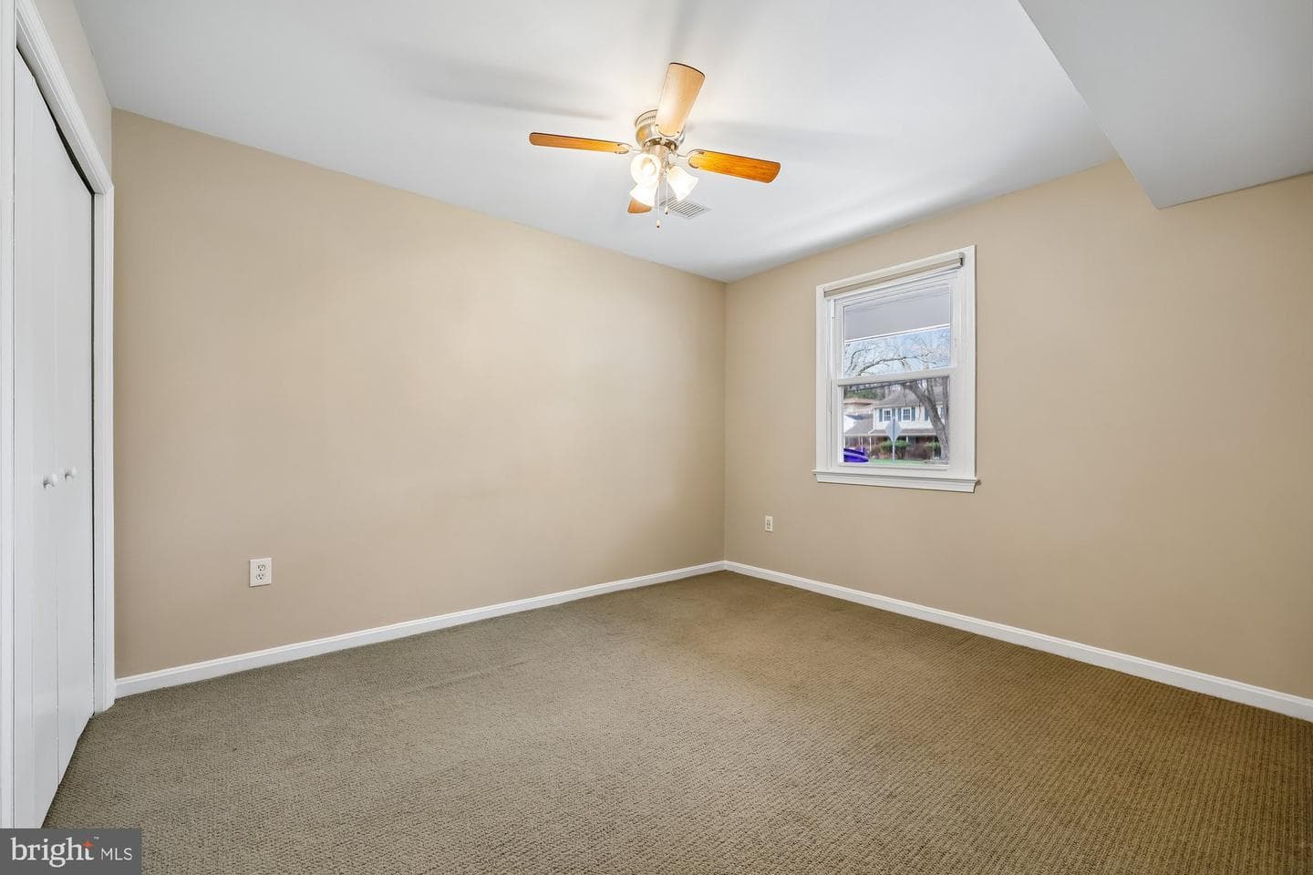 14311 Arctic Avenue photo 20
