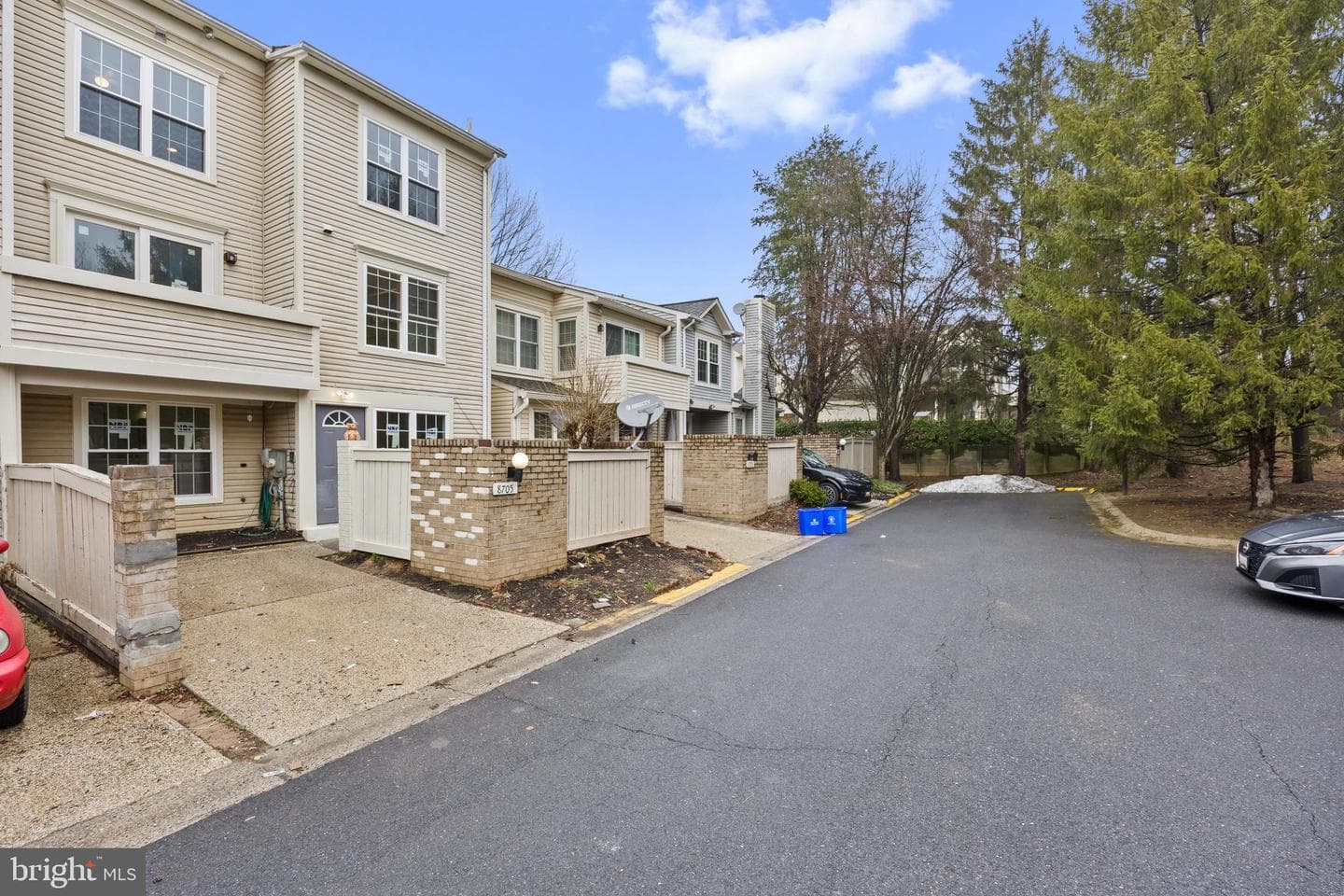 8705 Ferrysburg Way photo 3