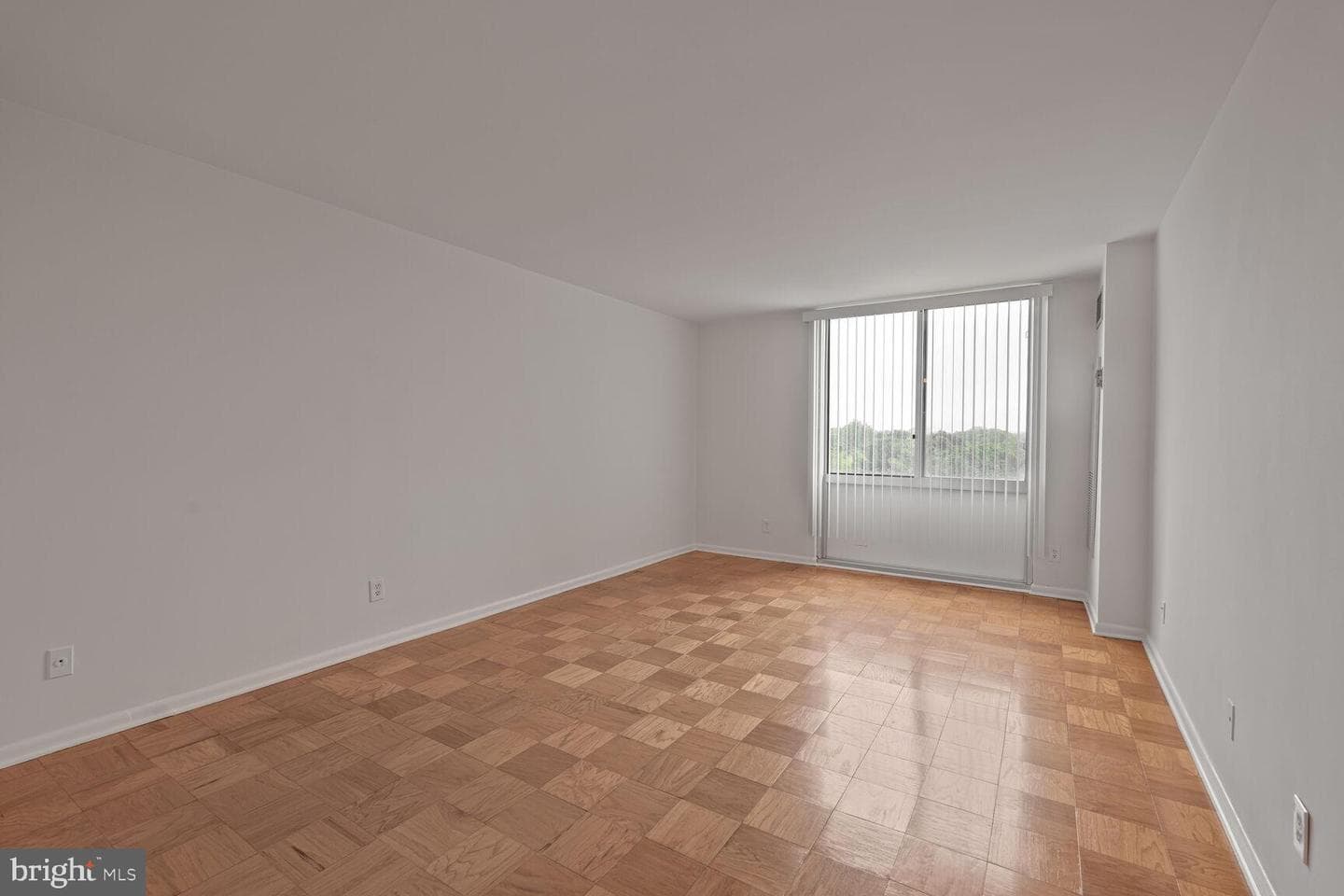 5101 River Road #1106 photo 18
