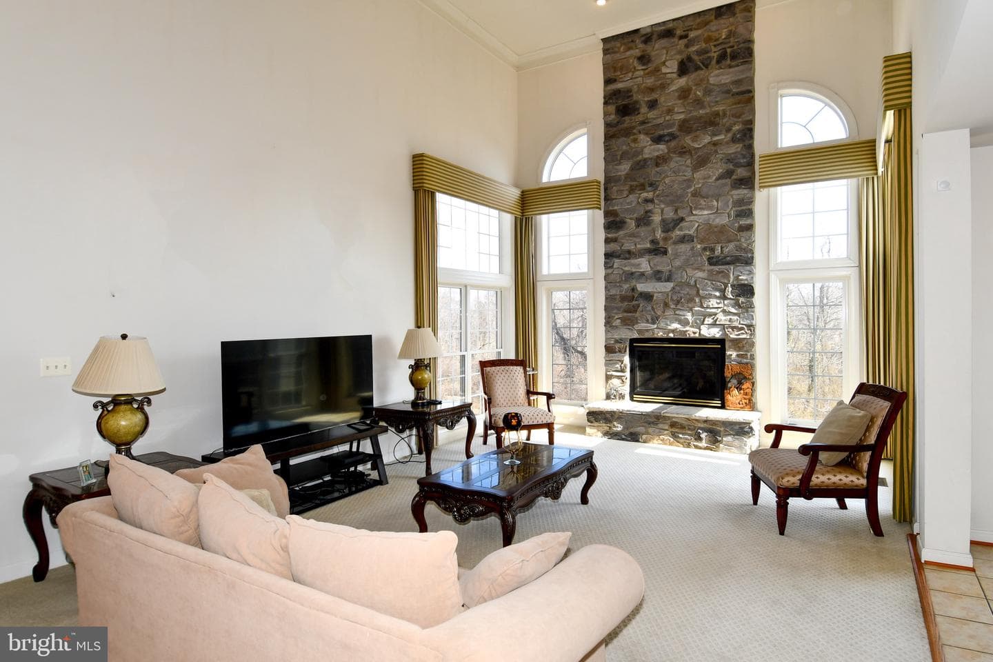 14528 Fairdale Road photo 15