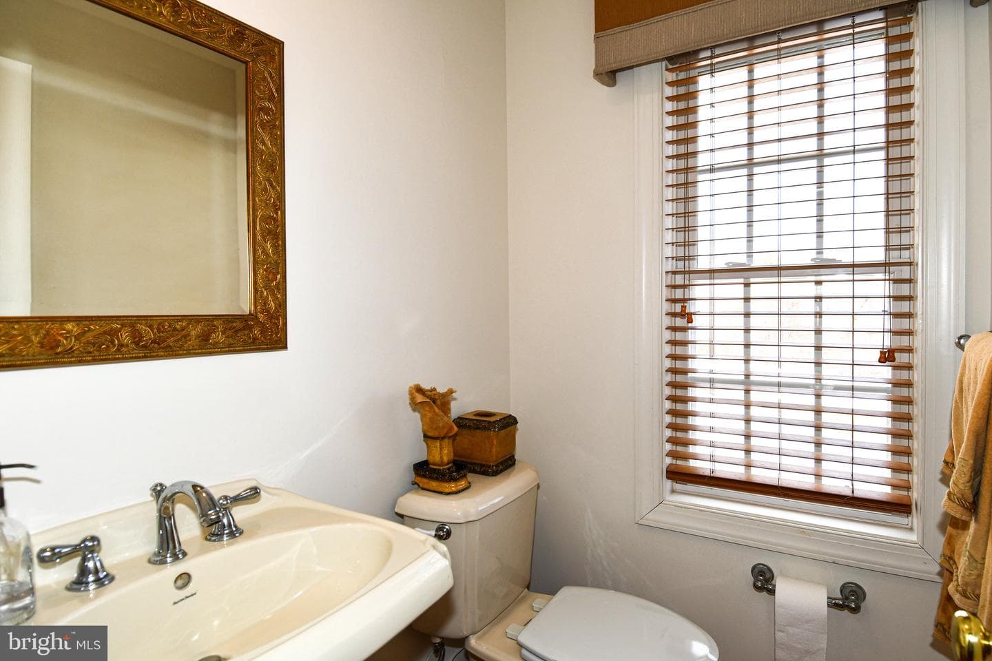 14528 Fairdale Road photo 20
