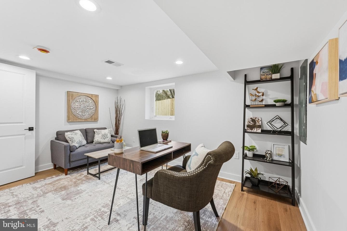 513 Kerwin Court photo 65