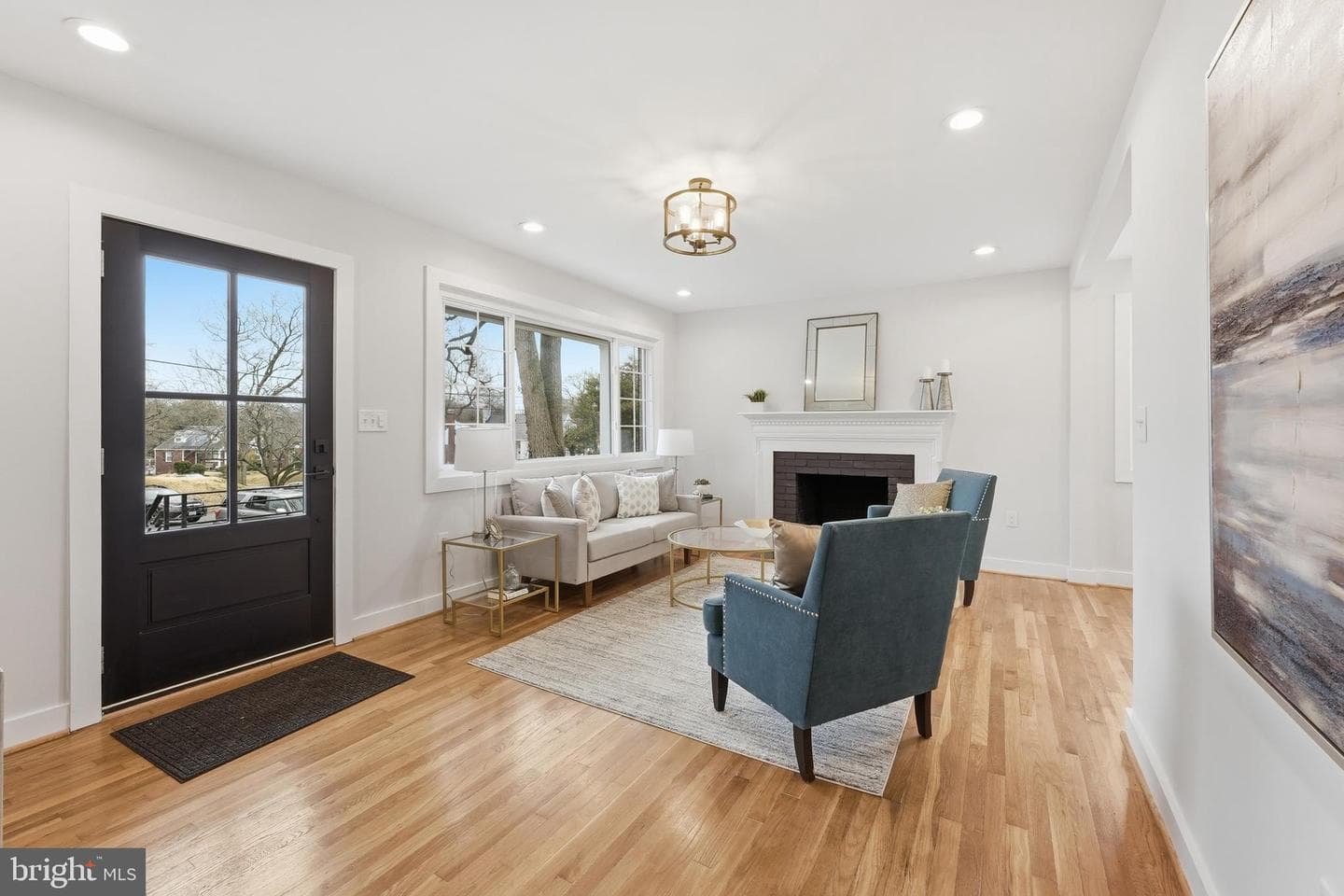 513 Kerwin Court photo 8