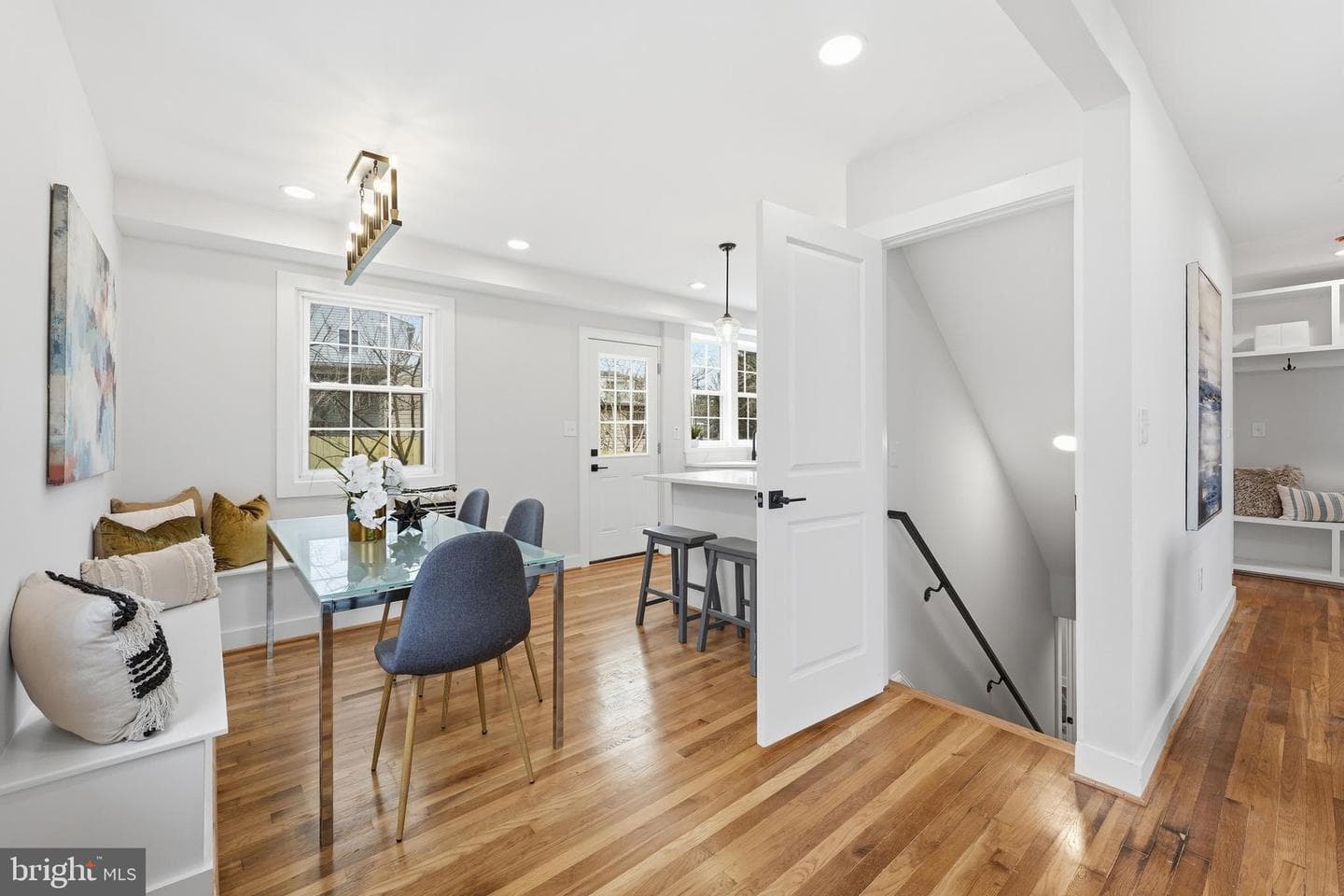 513 Kerwin Court photo 9