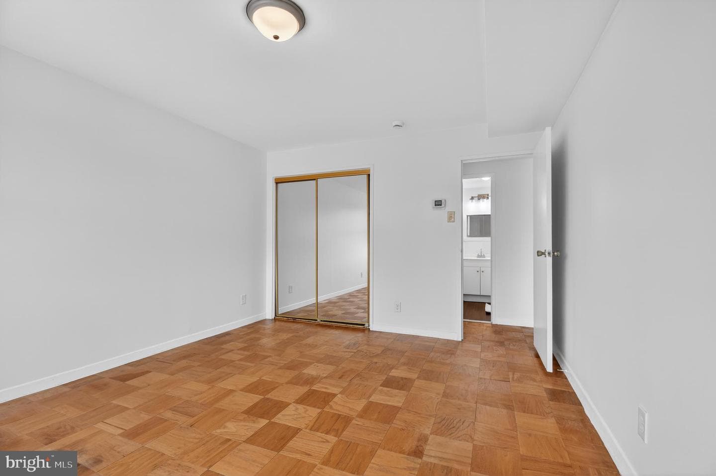 1900 Lyttonsville Road #718 photo 17