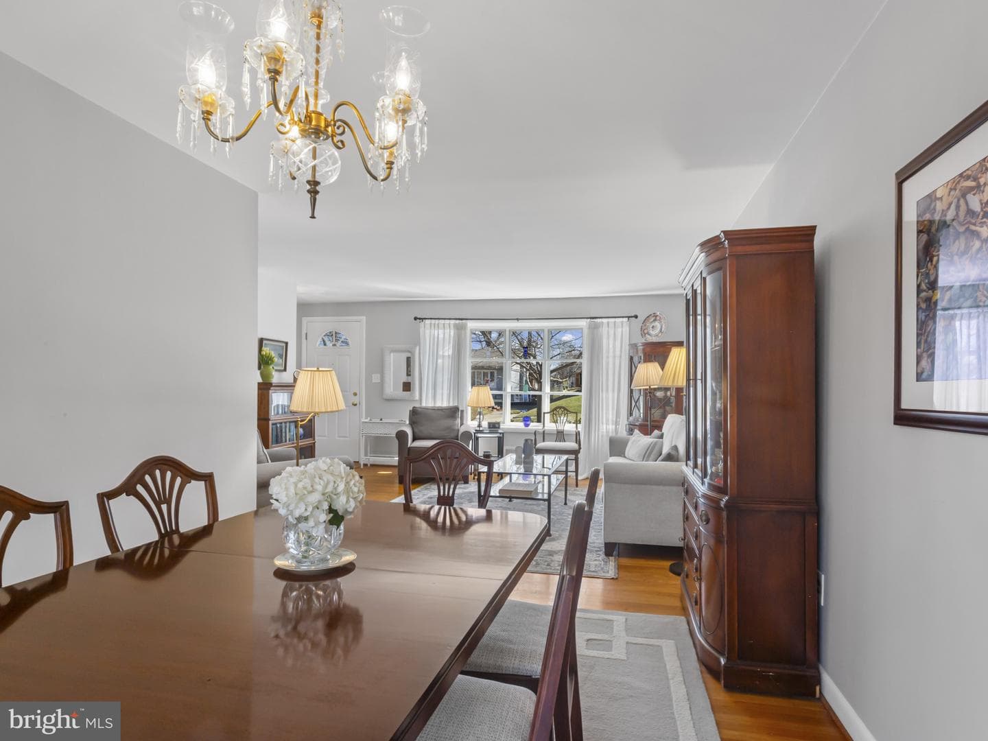 935 Loxford Terrace photo 10
