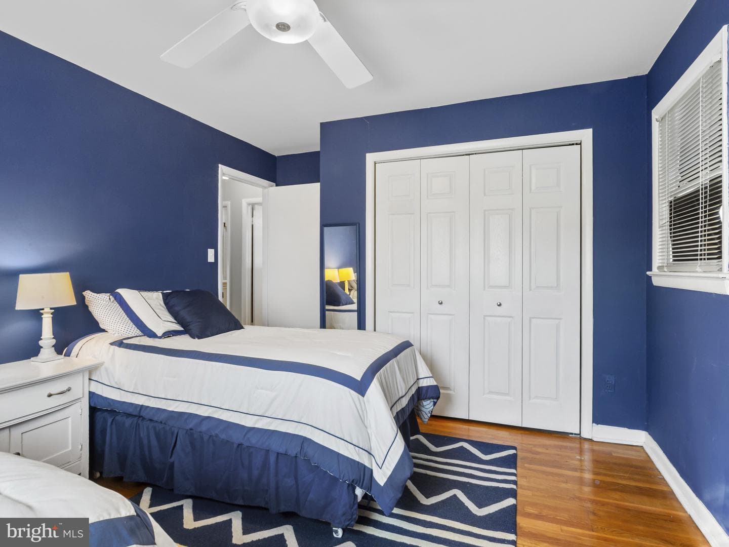 935 Loxford Terrace photo 22