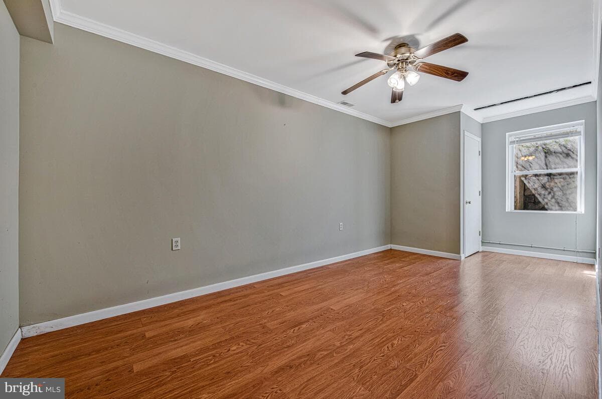 13524 Sherwood Forest Drive photo 32