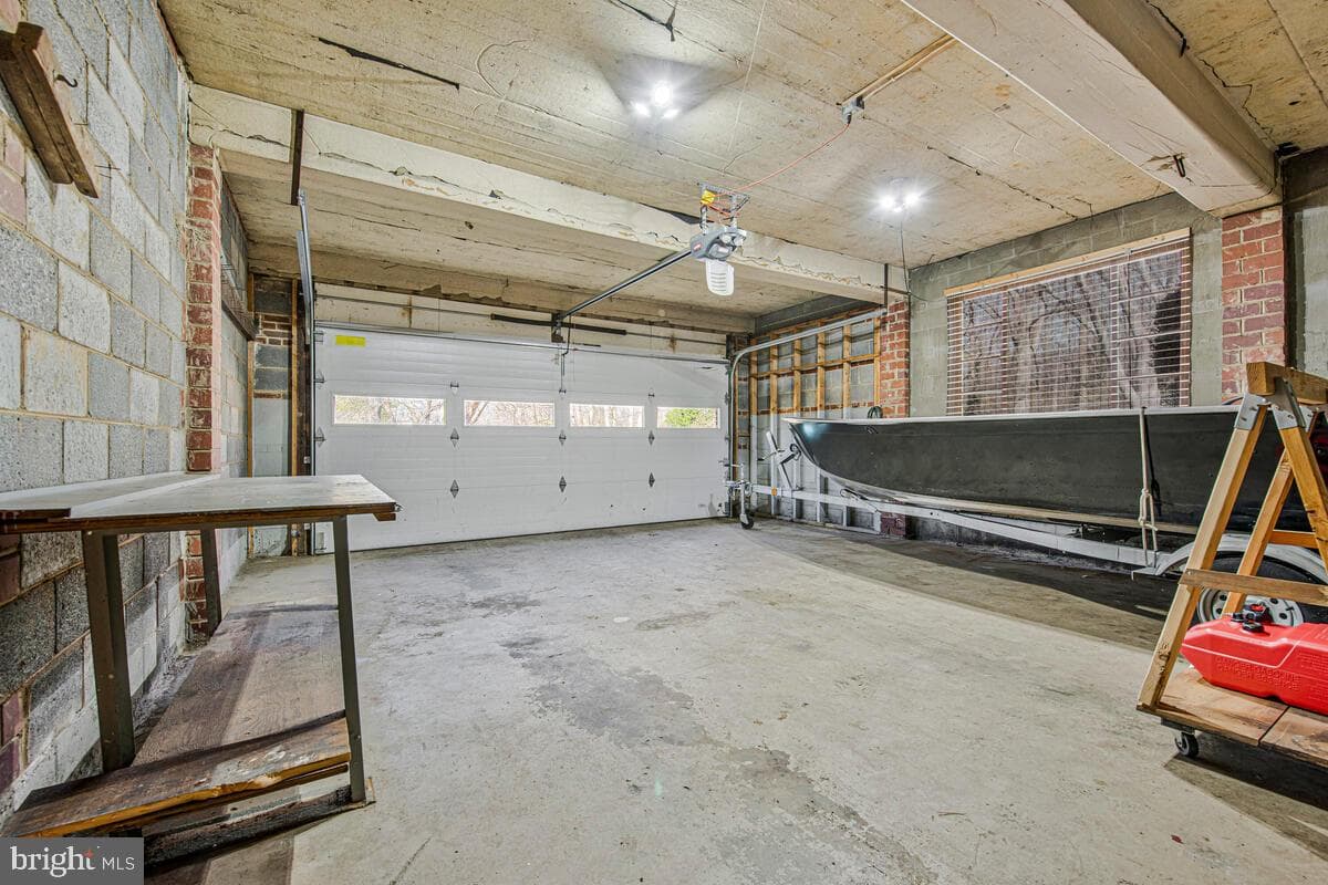 13524 Sherwood Forest Drive photo 37