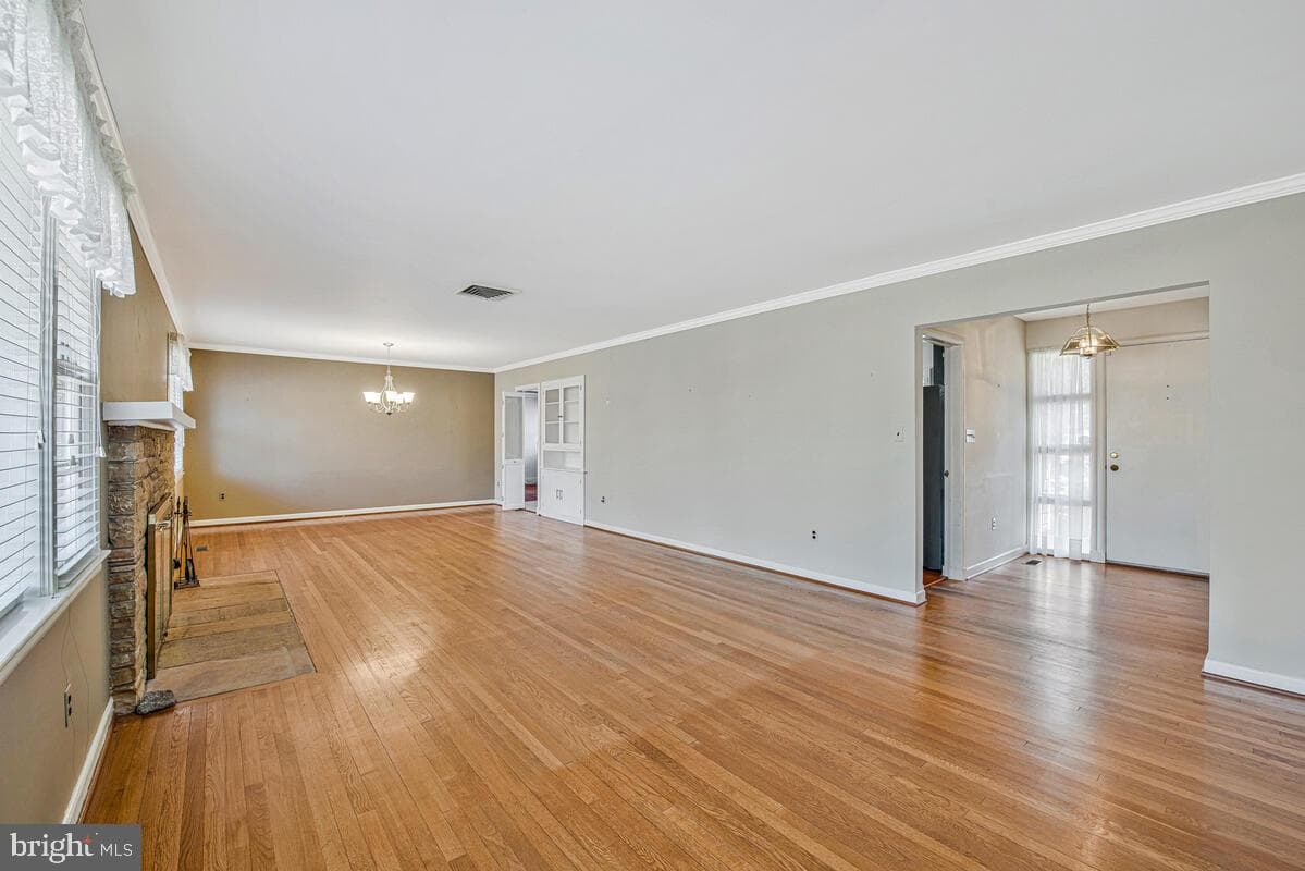 13524 Sherwood Forest Drive photo 7