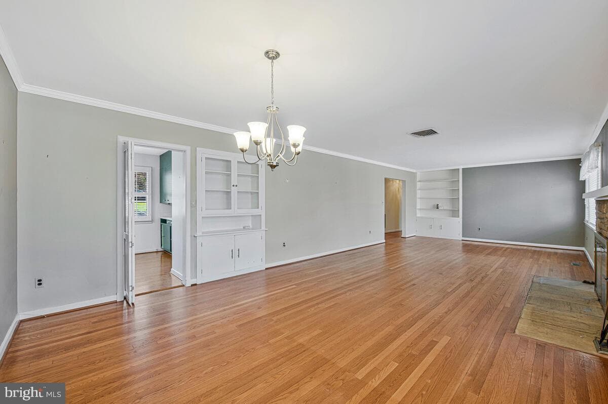 13524 Sherwood Forest Drive photo 8