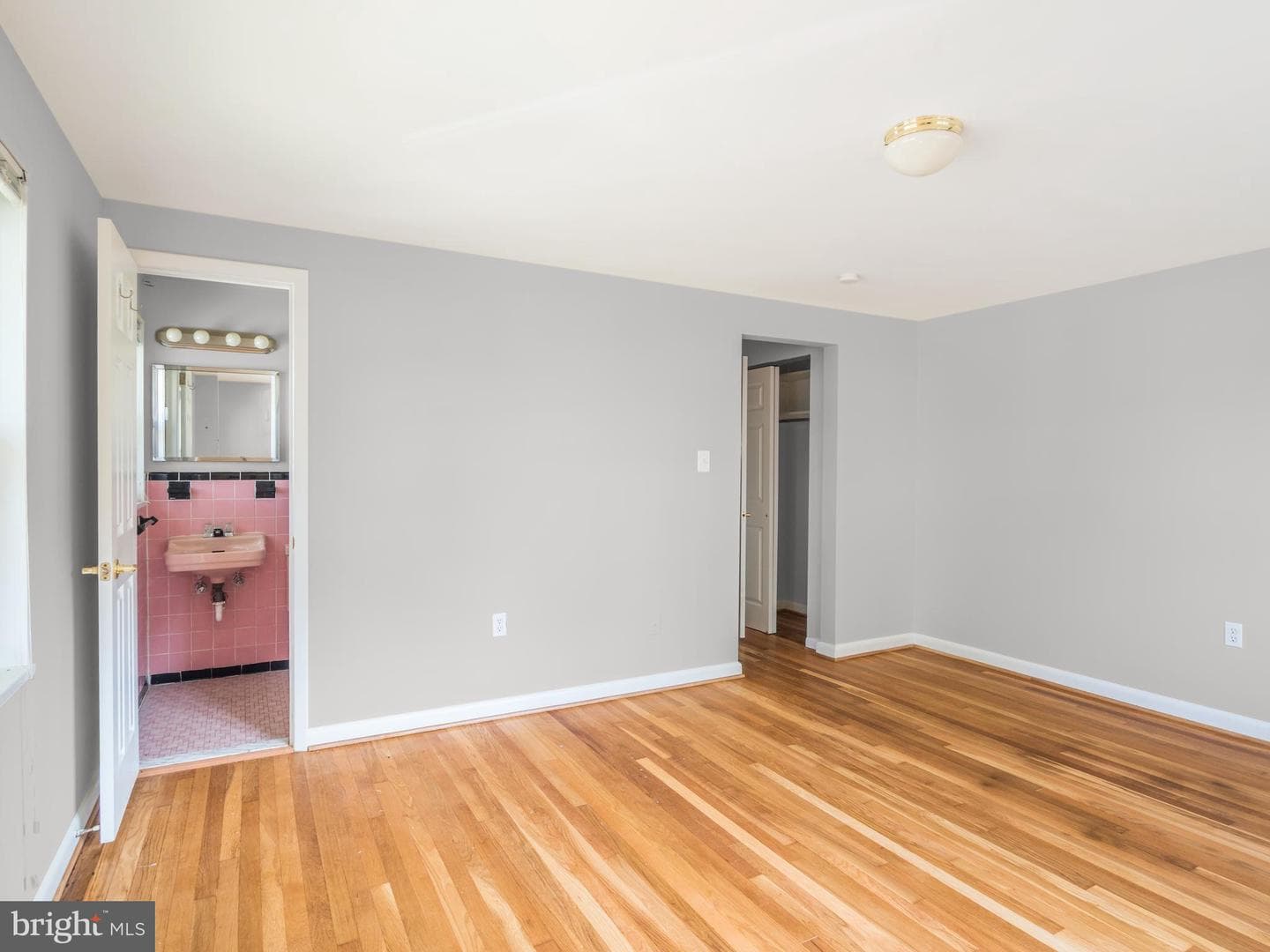 1512 Vivian Court photo 23