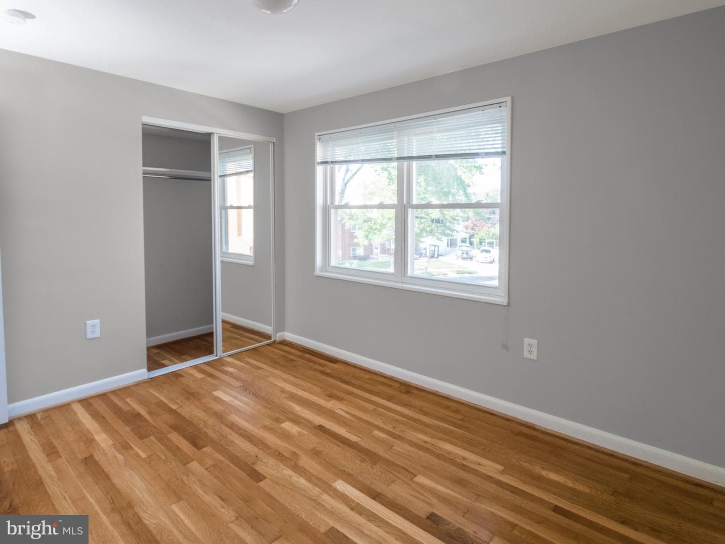 1512 Vivian Court photo 31
