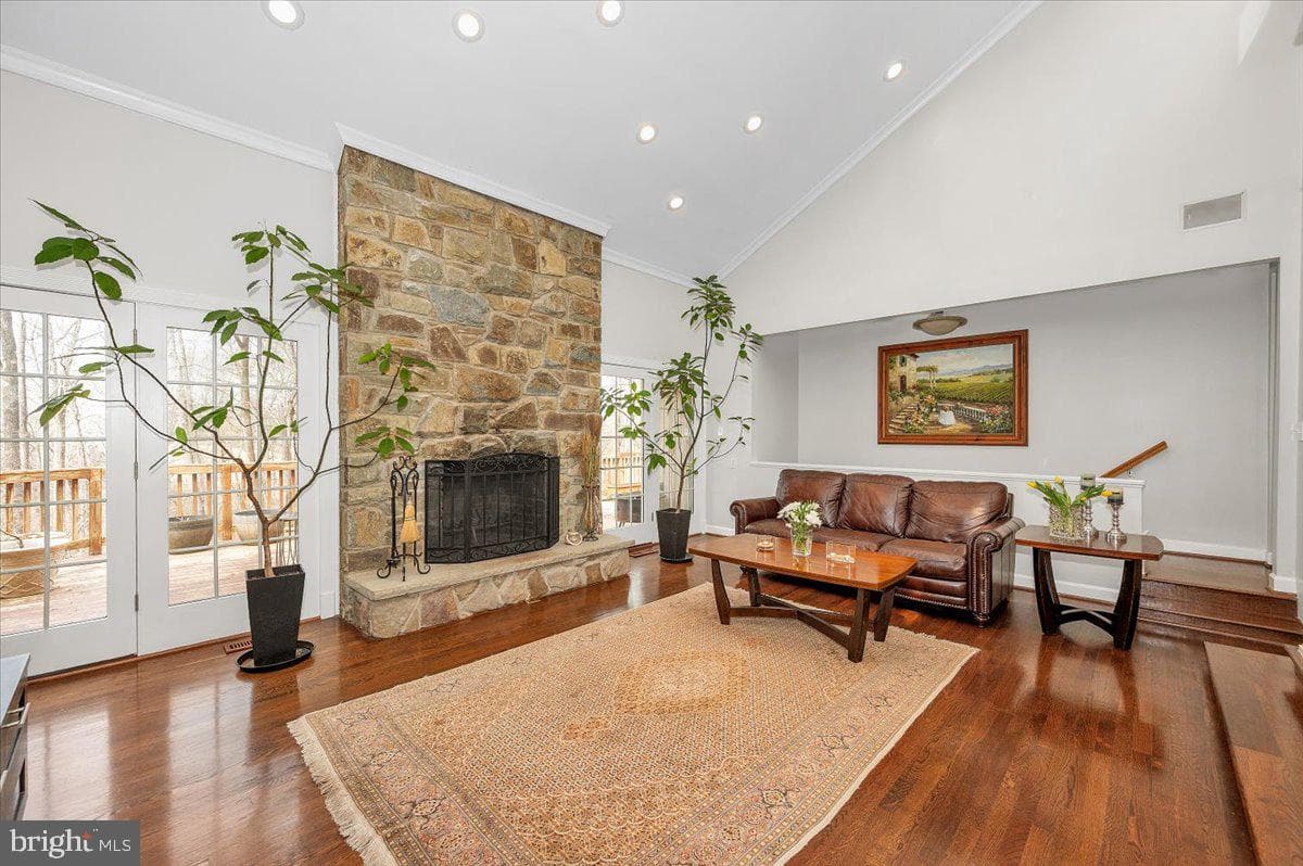 10101 Lloyd Road photo 13