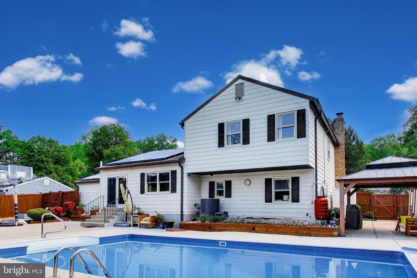 14216 Alderton Road photo 37