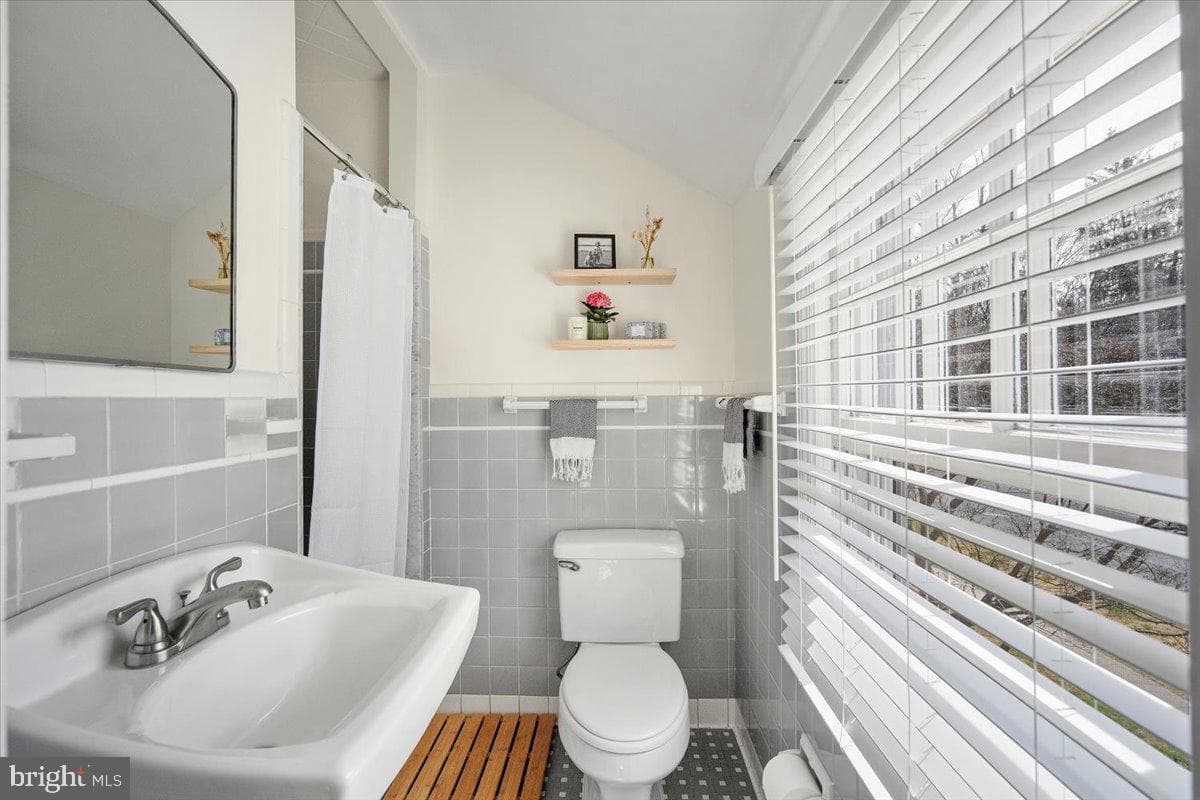 6107 Cromwell Drive photo 38