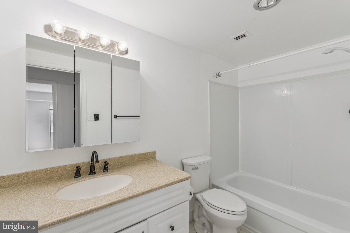 12001 Old Columbia Pike #209 photo 13