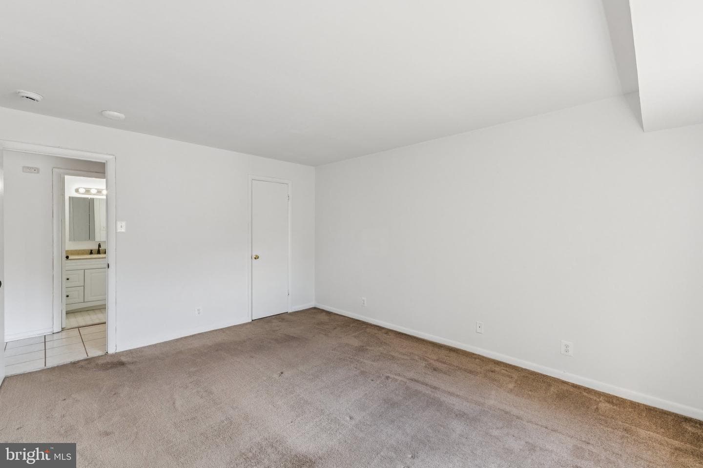 12001 Old Columbia Pike #209 photo 18