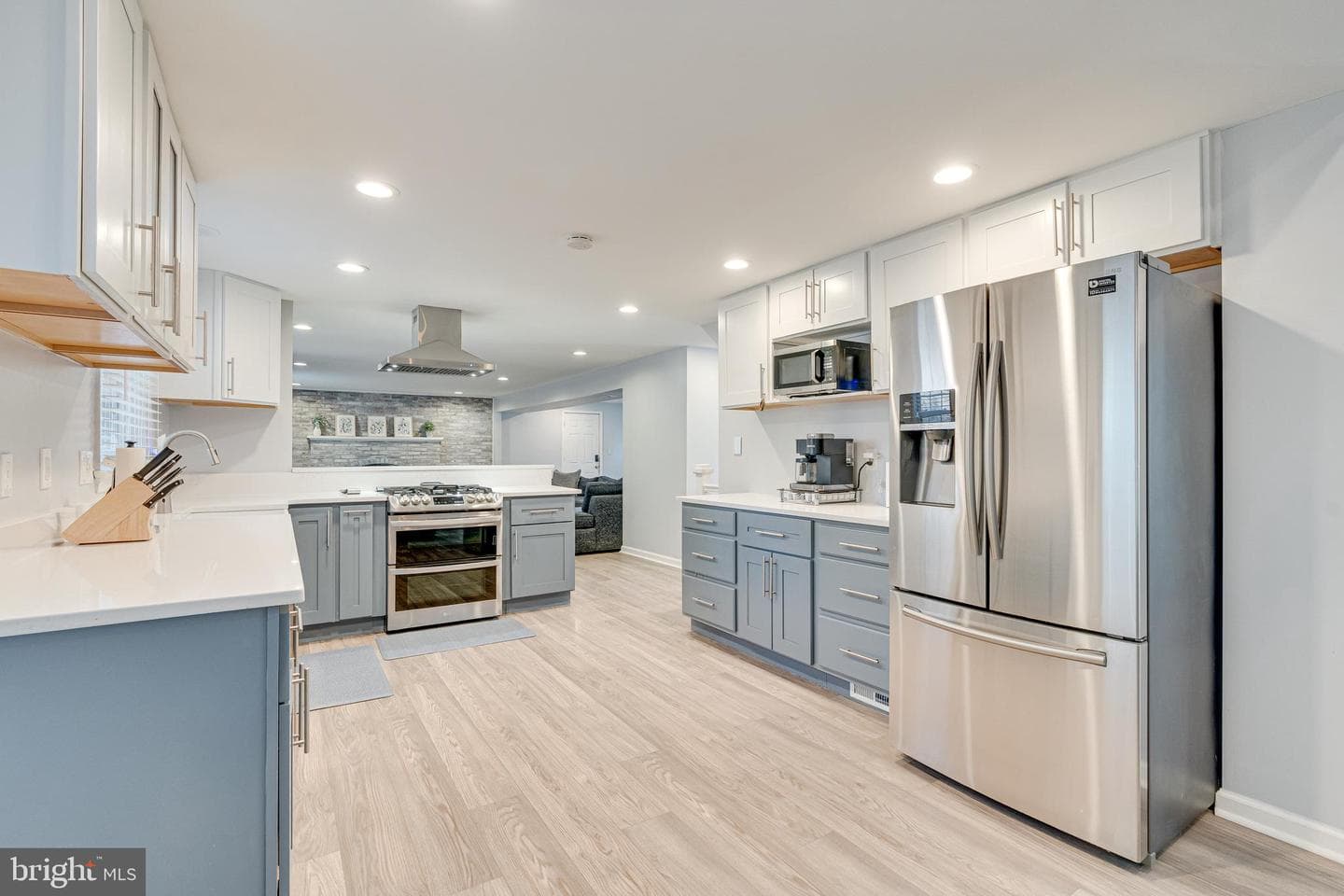 8501 Aqueduct Road photo 14