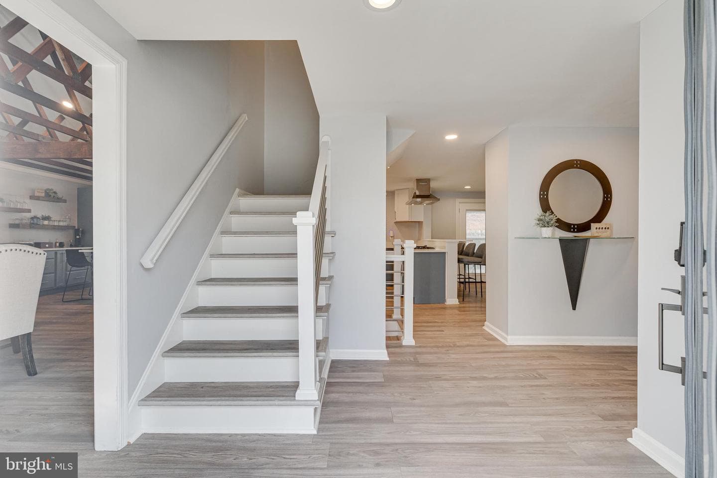 8501 Aqueduct Road photo 4