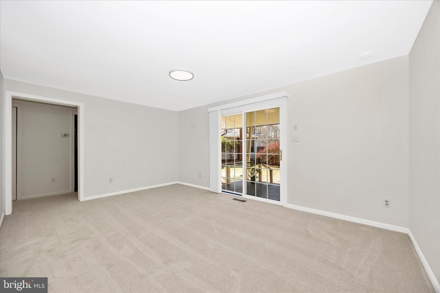 14 Cherry Grove photo 15
