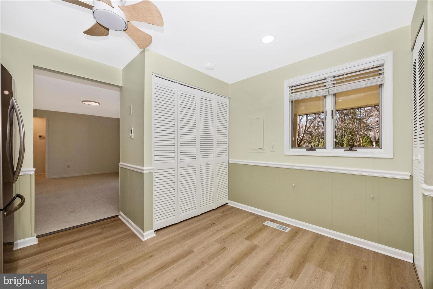 14 Cherry Grove photo 22