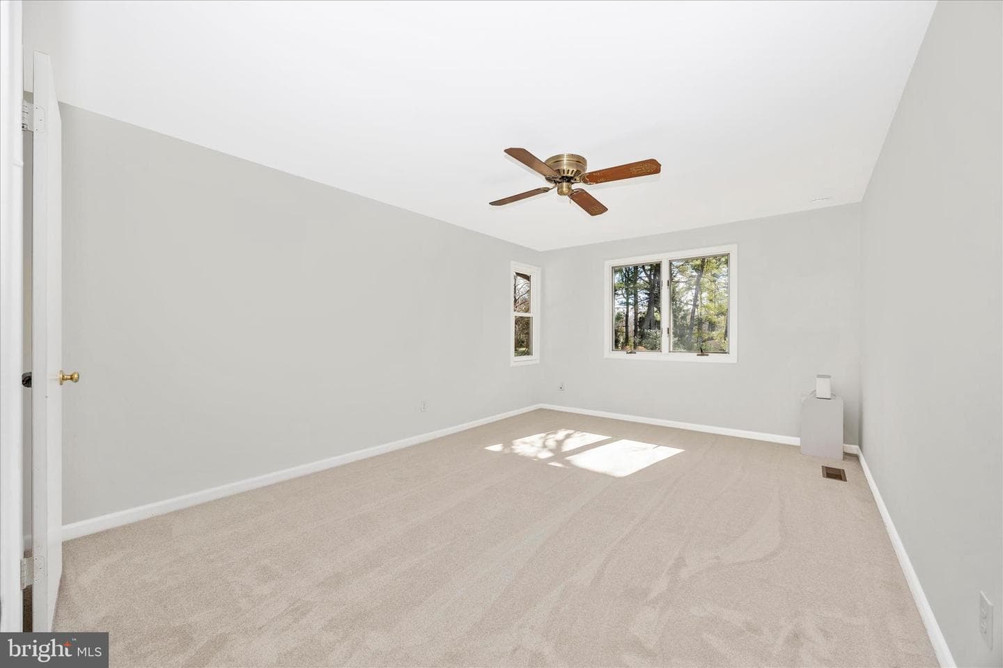 14 Cherry Grove photo 27