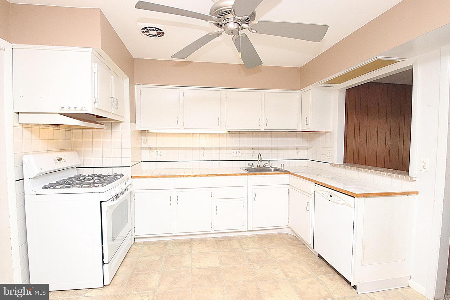13404 Dowlais Drive photo 9