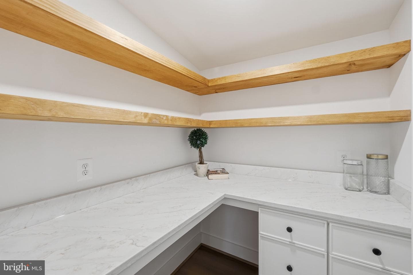 4218 Brookfield Drive photo 32