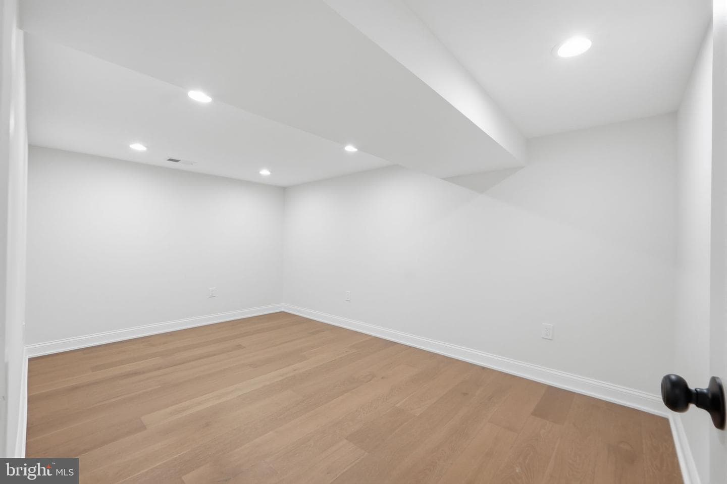 13711 Parkland Drive photo 22