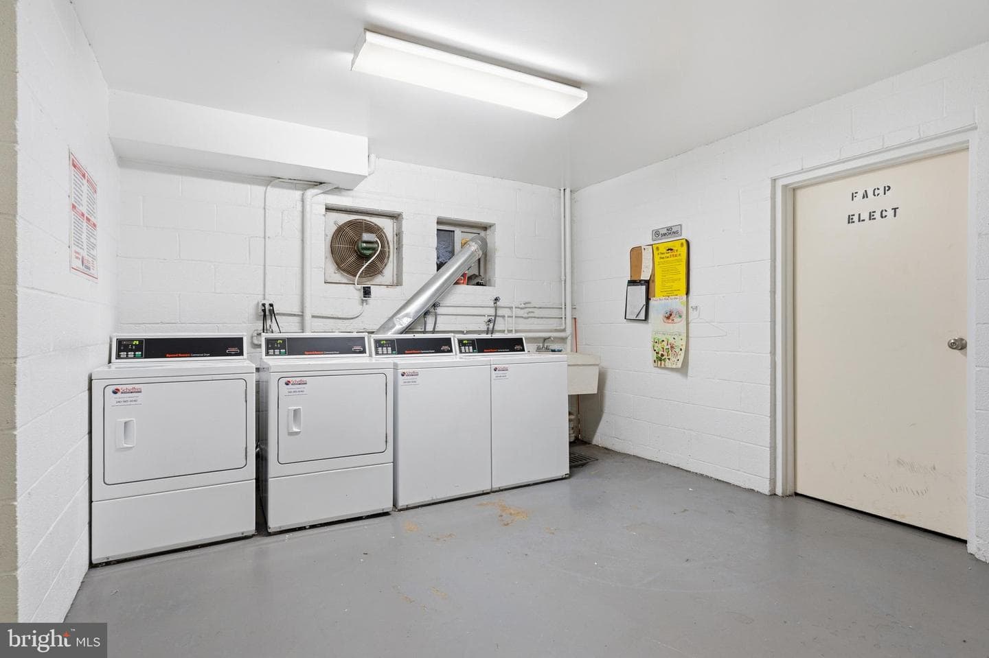 10606 Montrose Avenue #203 photo 25