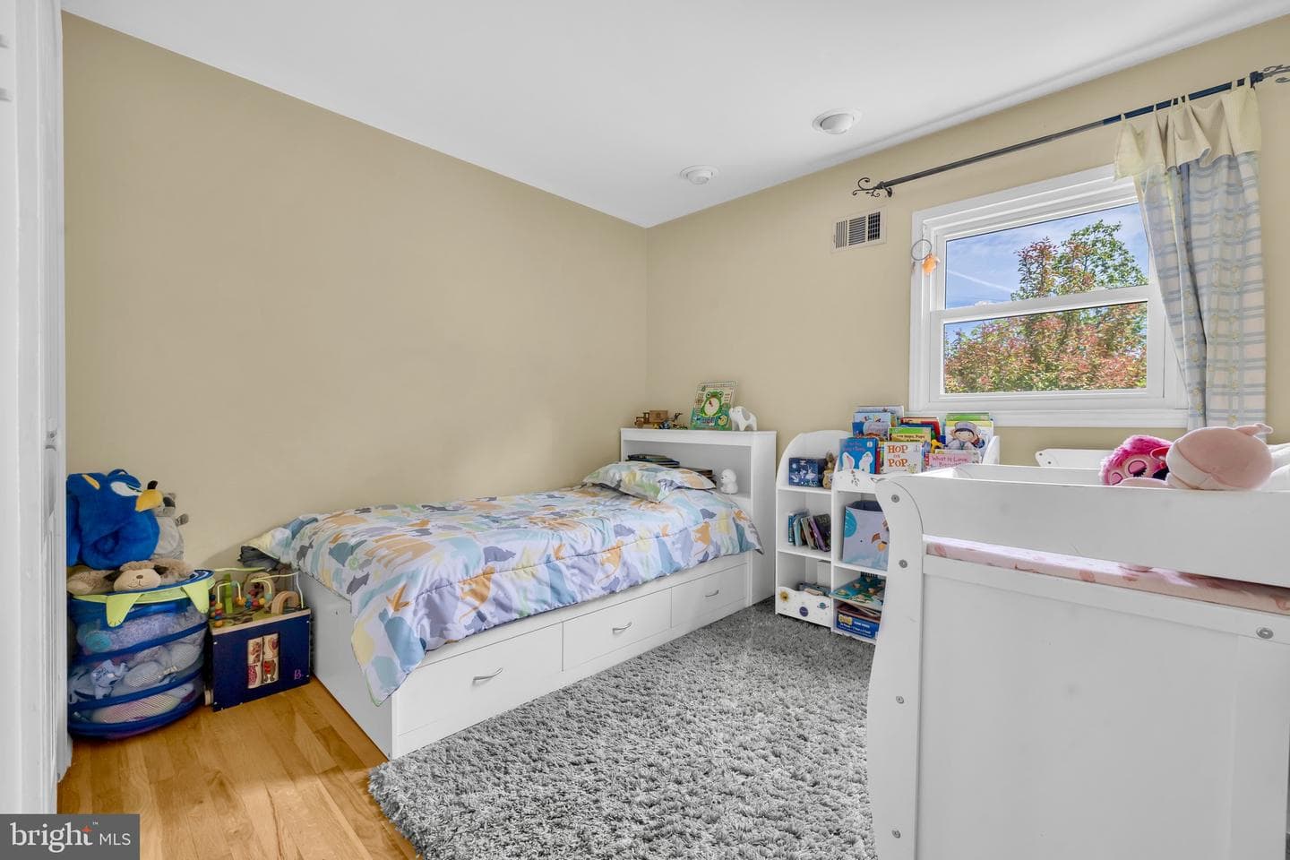 1 Bethayres Court photo 25