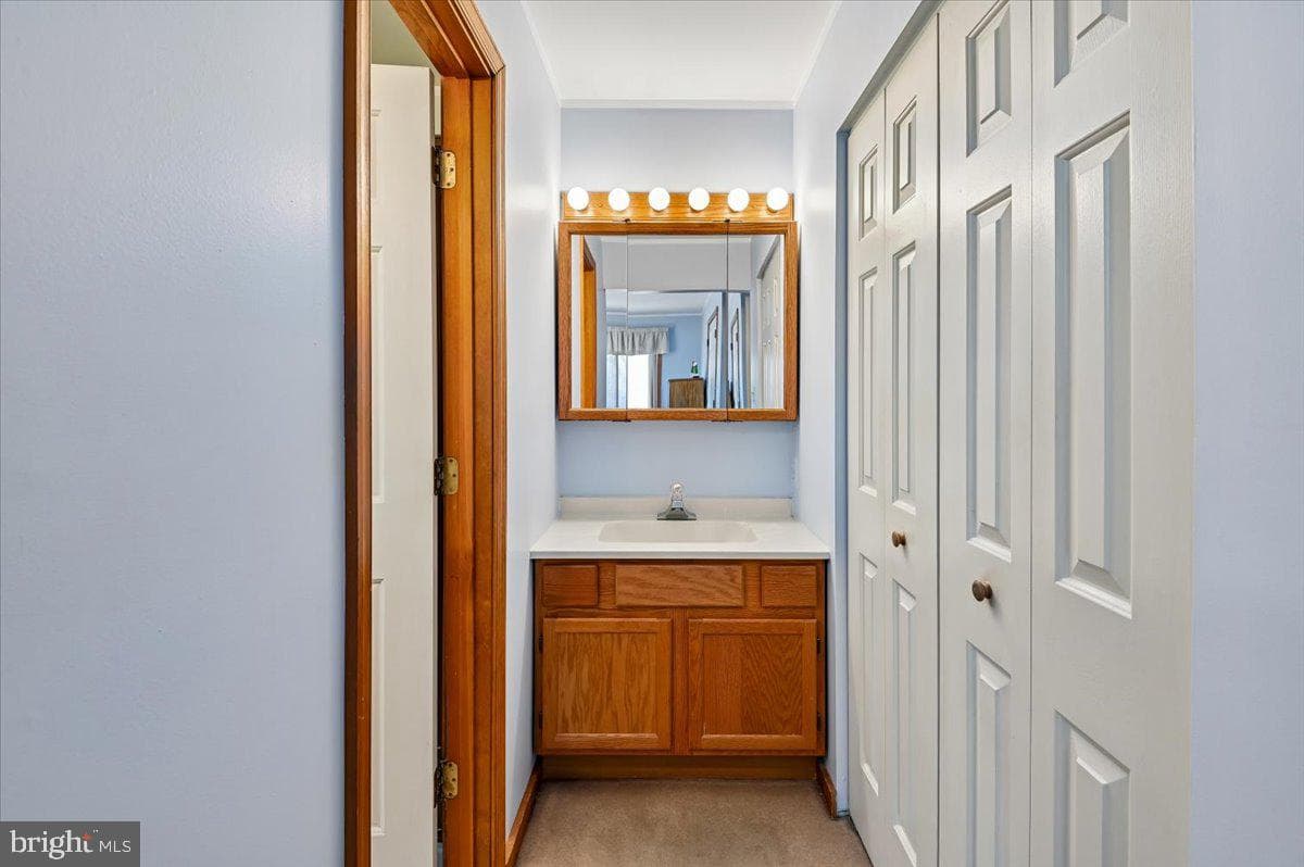 705 Marshall Manor Drive photo 15