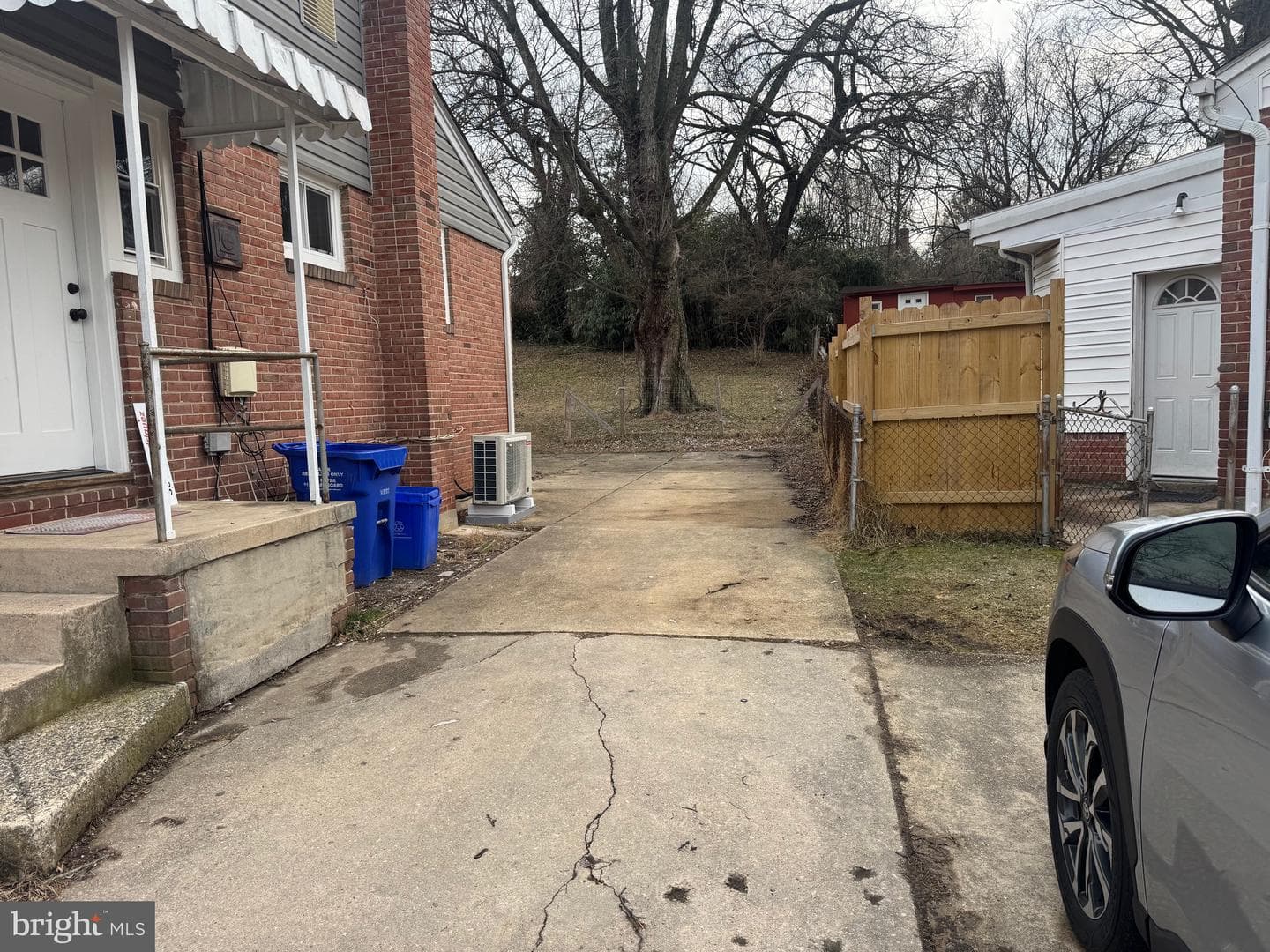 2904 Fenimore Road photo 3