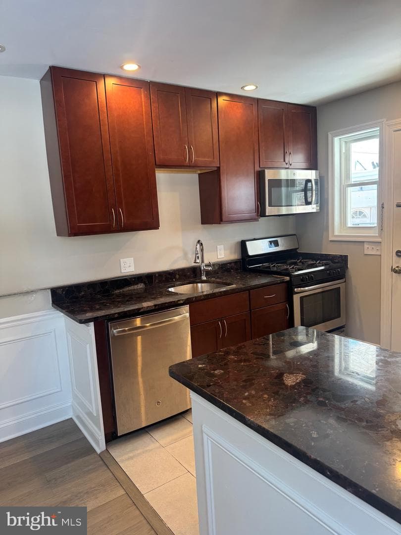 2904 Fenimore Road photo 5