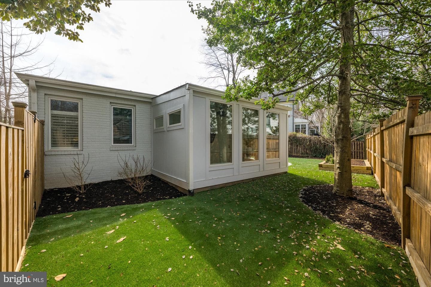 6700 Rannoch Road photo 31