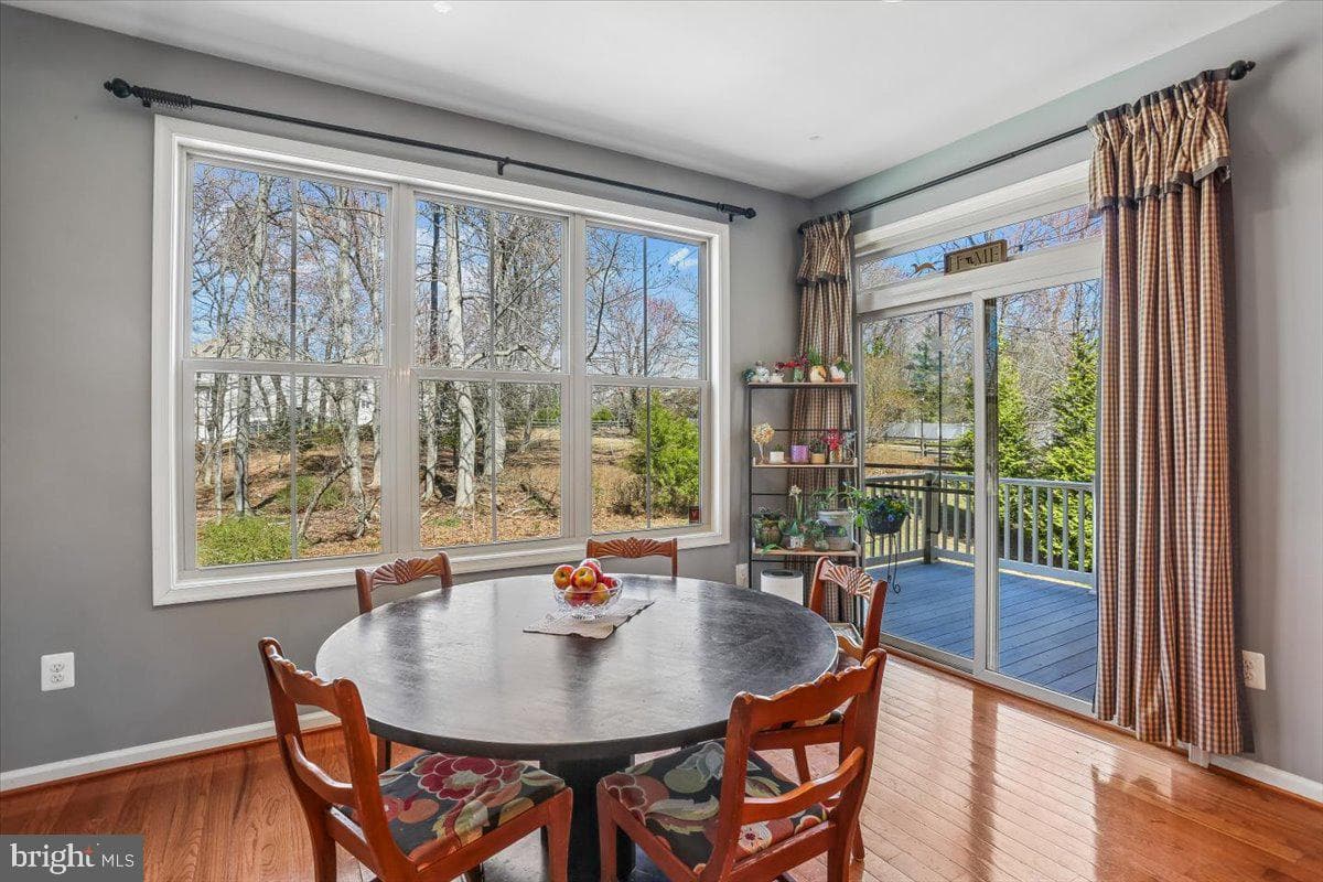 108 Samuel Manor Court photo 23