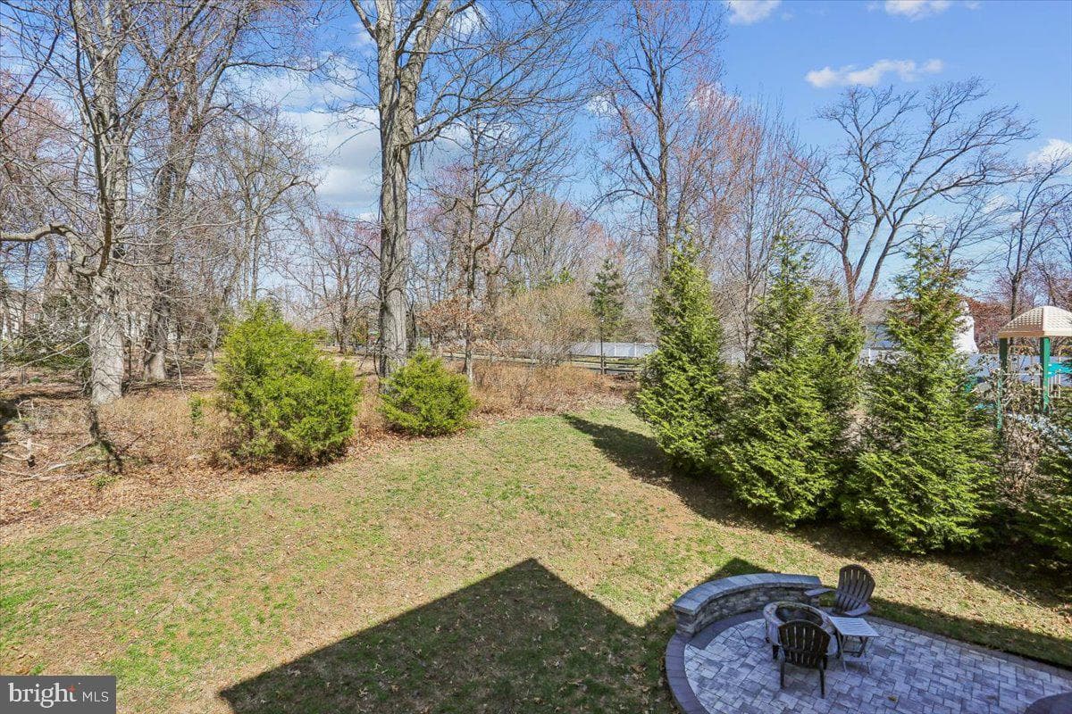 108 Samuel Manor Court photo 29