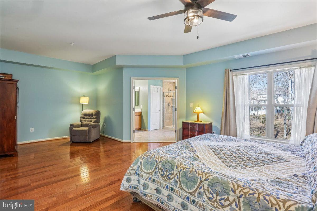108 Samuel Manor Court photo 36