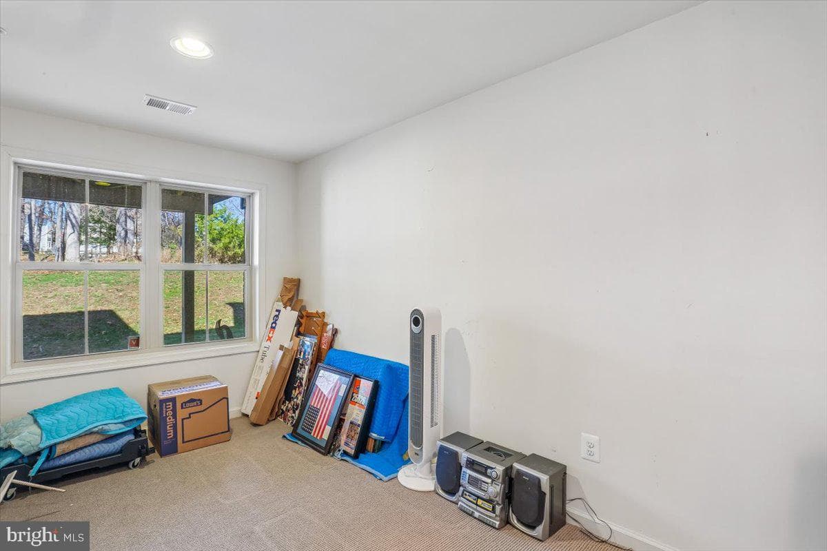 108 Samuel Manor Court photo 58