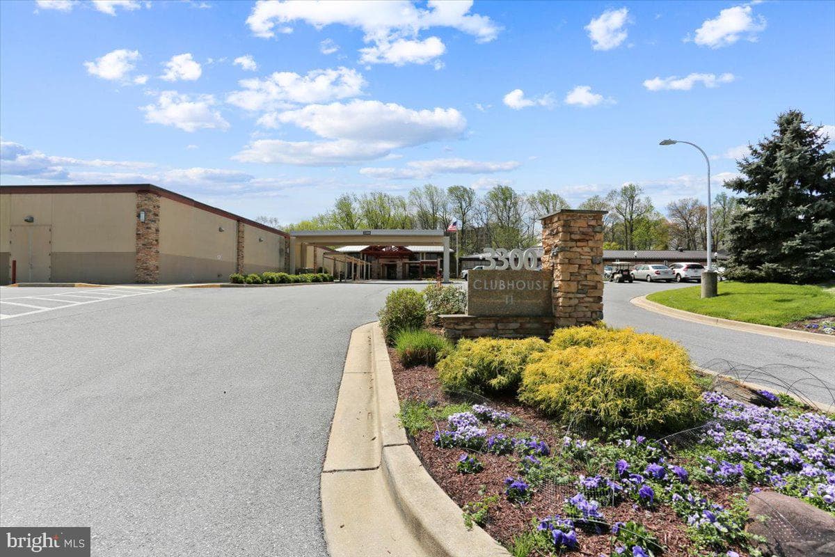 15320 Pine Orchard Drive #83-1f photo 42