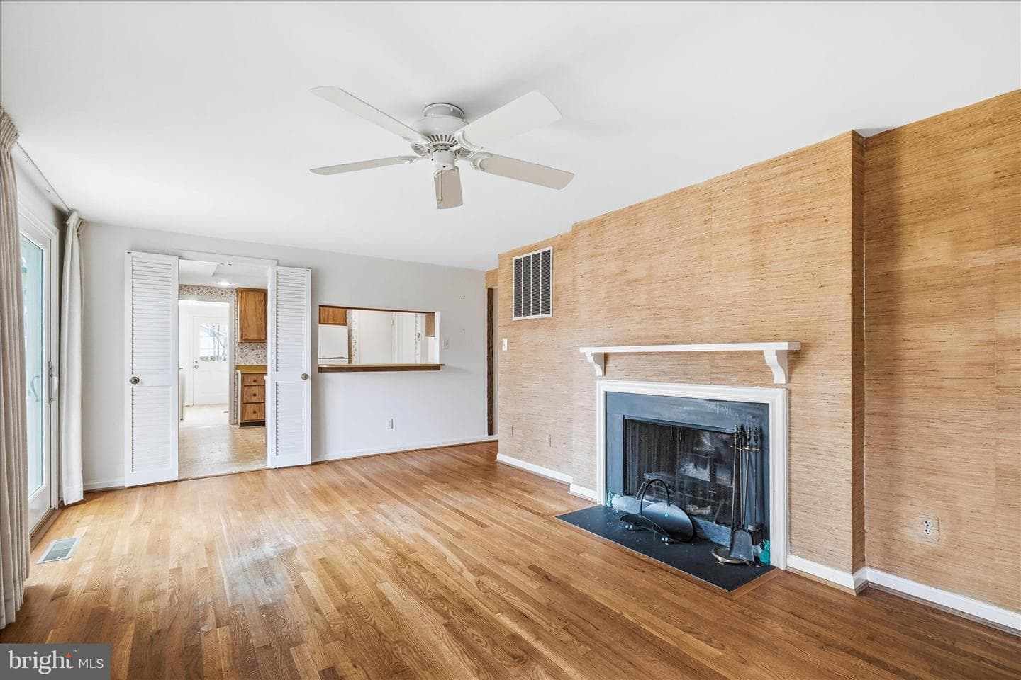 19312 Meaderidge Place photo 18
